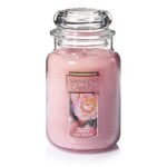 Yankee Candle Fresh Cut Roses Scented Premium 22oz Single Wick Candle Over 110 Hours of Long-Lasting Aroma Ideal for Home Decor Gifting and Events Classic Large Jar Pink