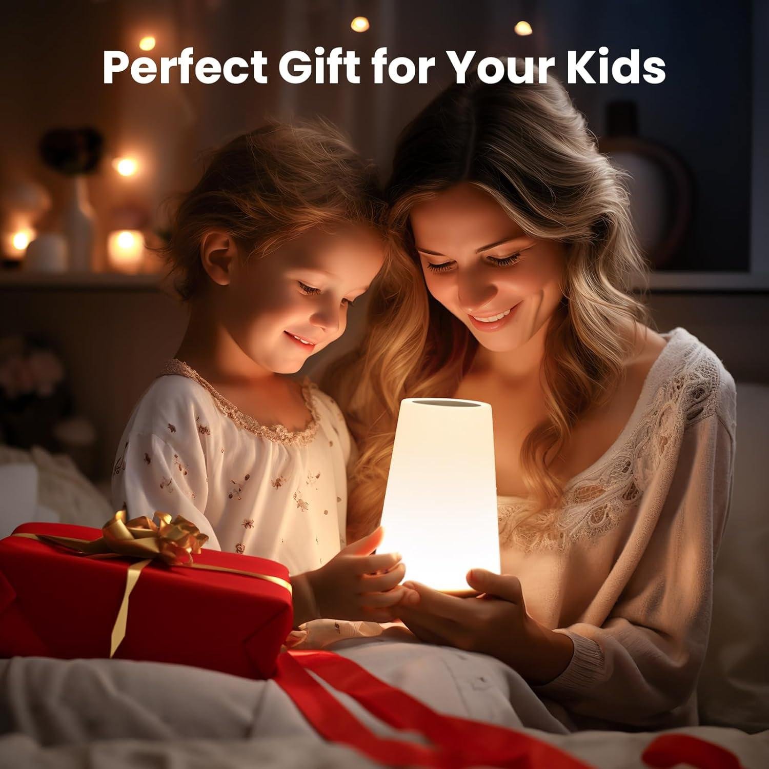 Our Review of the THAUSDAS Night Light: Brightness and Color options