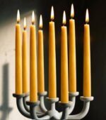 9-inch Beeswax Taper Candles, Natural Beeswax Long Candle Sticks, 10 Hours Burn Time, Smokeless & Dripless Taper Candle for Table Decor, Unscented Bee Wax Tapered Candles (8 Packs)