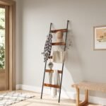 ELYKEN Blanket Ladder: 5-Tier Quilt Display with 4 Removable Hooks for Rustic Farmhouse Decor. - Image 6