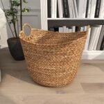 Deco 79 Seagrass Large Woven Storage Basket with Handles, Stylish Organizer 20" x 18" x 19", Brown - Image 7