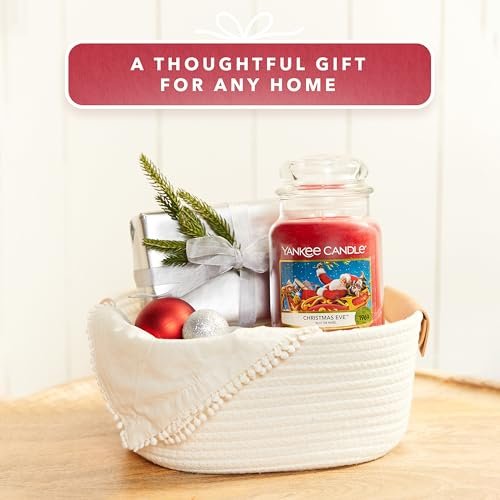 41GcPXxlpWL._SL500_.jpg Yankee Candle Christmas Eve Scented Large Jar, 22oz Single Wick, 110+ Hours Burn Time - Image 5