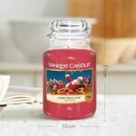 Yankee Candle Christmas Eve Scented Large Jar, 22oz Single Wick, 110+ Hours Burn Time - Image 4
