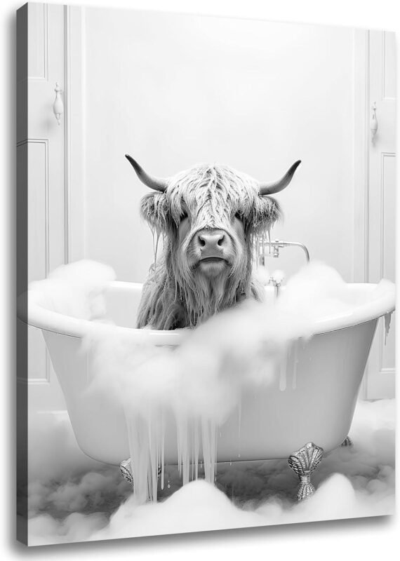 Why We’re Bubbling Over This Highland Cow Bathroom Art
