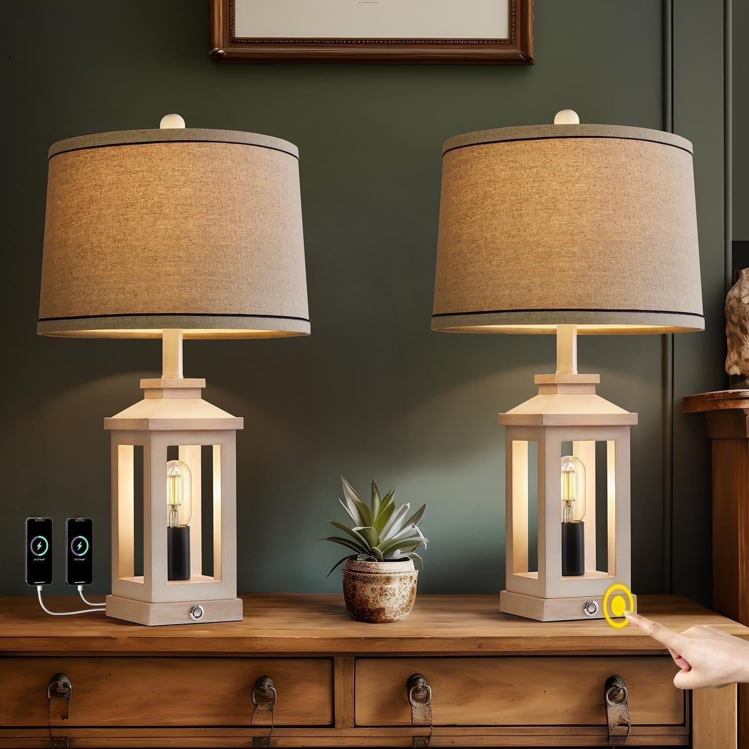Our Review: Stylish ​Retro Farmhouse Lamps with ‍USB C+A Ports