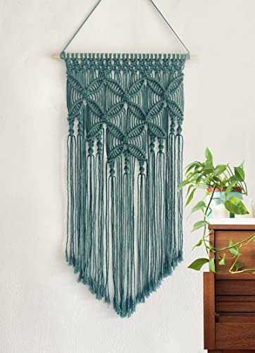 Winterdemoon Handmade Cotton Macrame Wall Hanging in Deep Green for Winterdemoon Handmade Cotton Home Decor Macrame Wall Hanging Deep Green