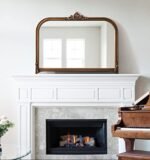 Kate and Laurel Hubanks 40x30 Gold Vintage Arched Mirror - Large Antique Décor for Dresser or Mantel. - Image 4