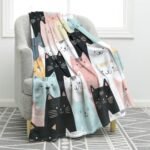 Jekeno Cat Gifts Blanket for Women Mom Girls Sister Friends Birthday Christmas Valentines Ideas Presents Decor Home Bedroom Living Room Cozy Plush Flannel Throw for Cat Lovers Kids Teen Adults 50"x60"