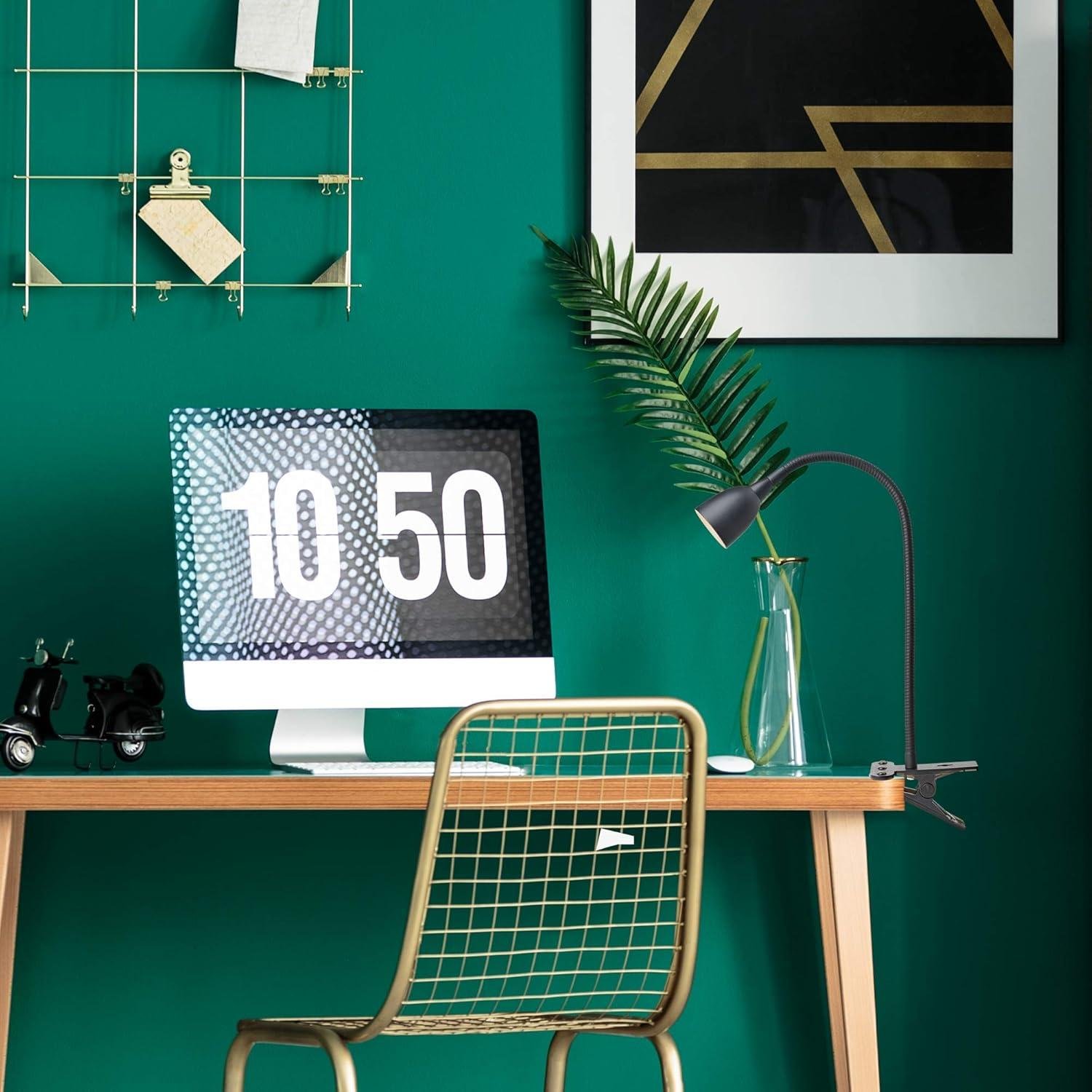 Our Review of the Newhouse Olivia Desk Lamp: Bright,Flexible & Energy-Saving