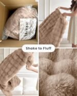 Blunique Ultra Soft Faux Fur Blanket - Oversized 60x80" Cozy Plush Throw for Couch & Bed, Light Brown. - Image 4