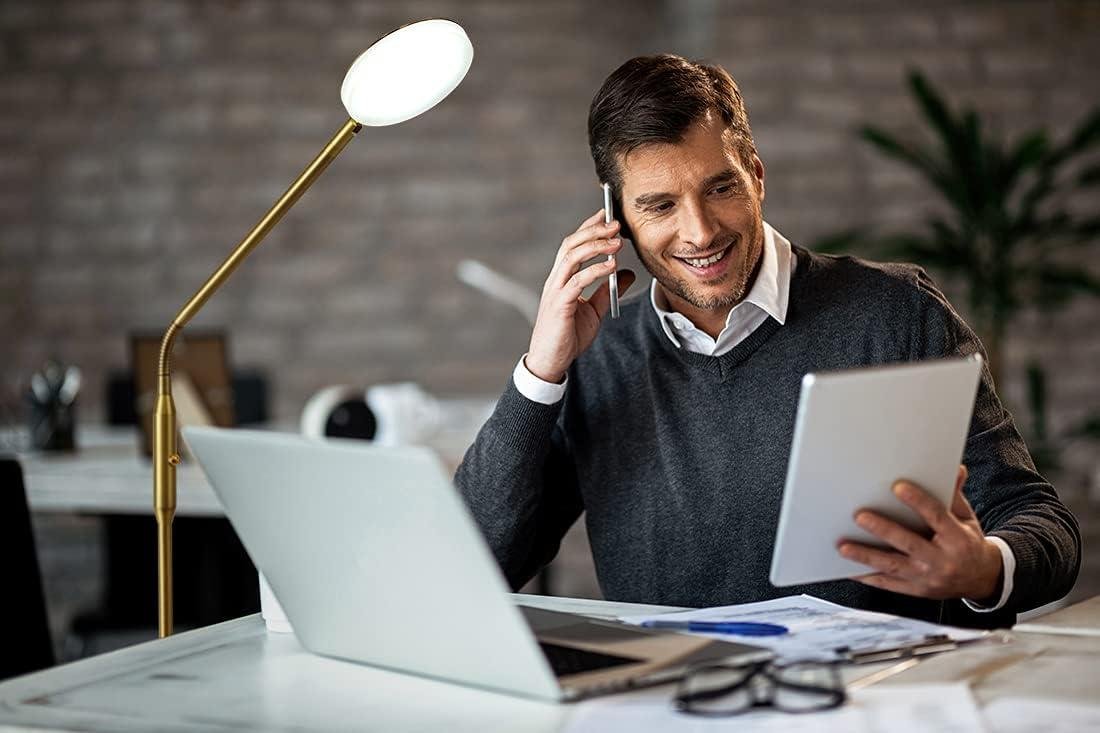 Our Review of the O'Bright Moon Lamp: Flexible, Dimmable, & stylish Lighting