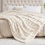 NORD ECO 1000GSM Faux Rabbit Fur Throw Blanket - Super Soft, Reversible Mink Luxury for Couch & Bed in Cream White. - Image 5
