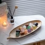 Hanobe Leaf Wooden Tray: Leaf-Shaped Key and Decor Bowl for Candles and Accessories - Image 8